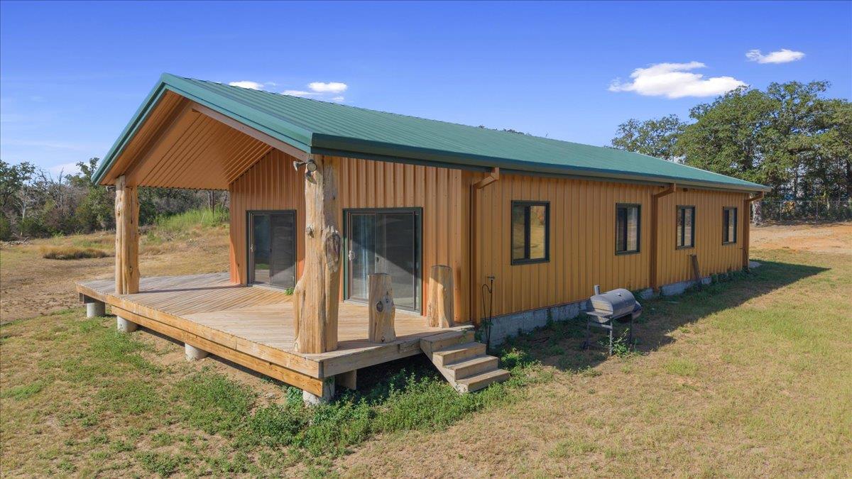 885 State Highway 71 None Property Photo 14