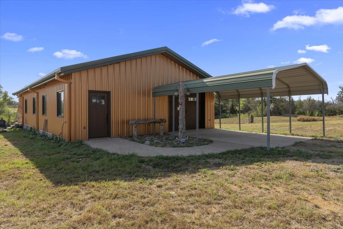 885 State Highway 71 None Property Photo 15