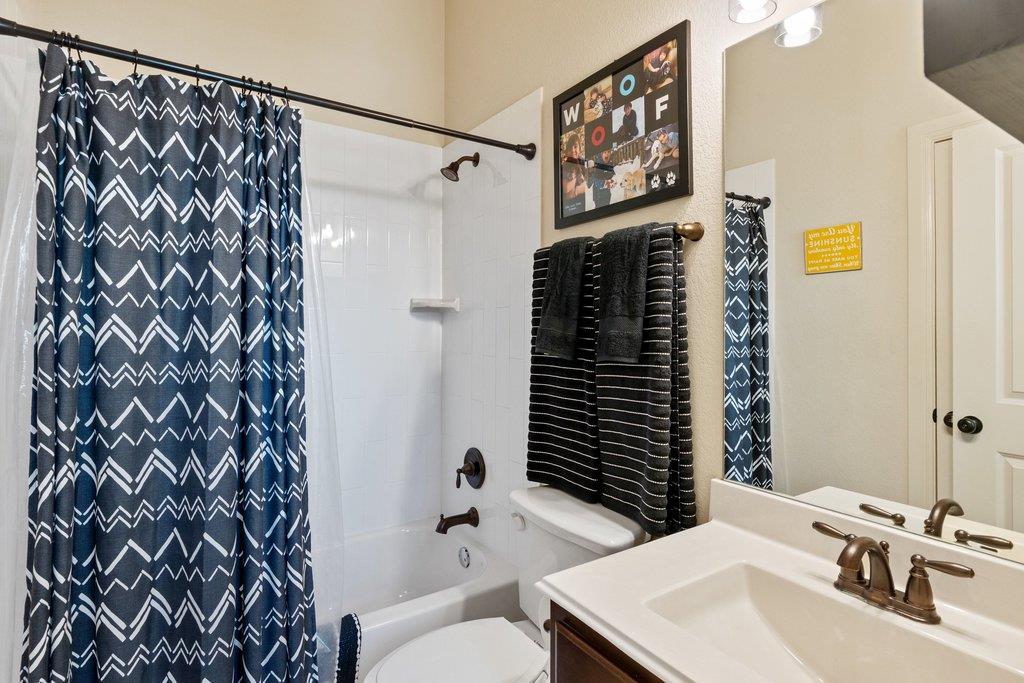9621 Rocky Creek Blvd Property Photo 27