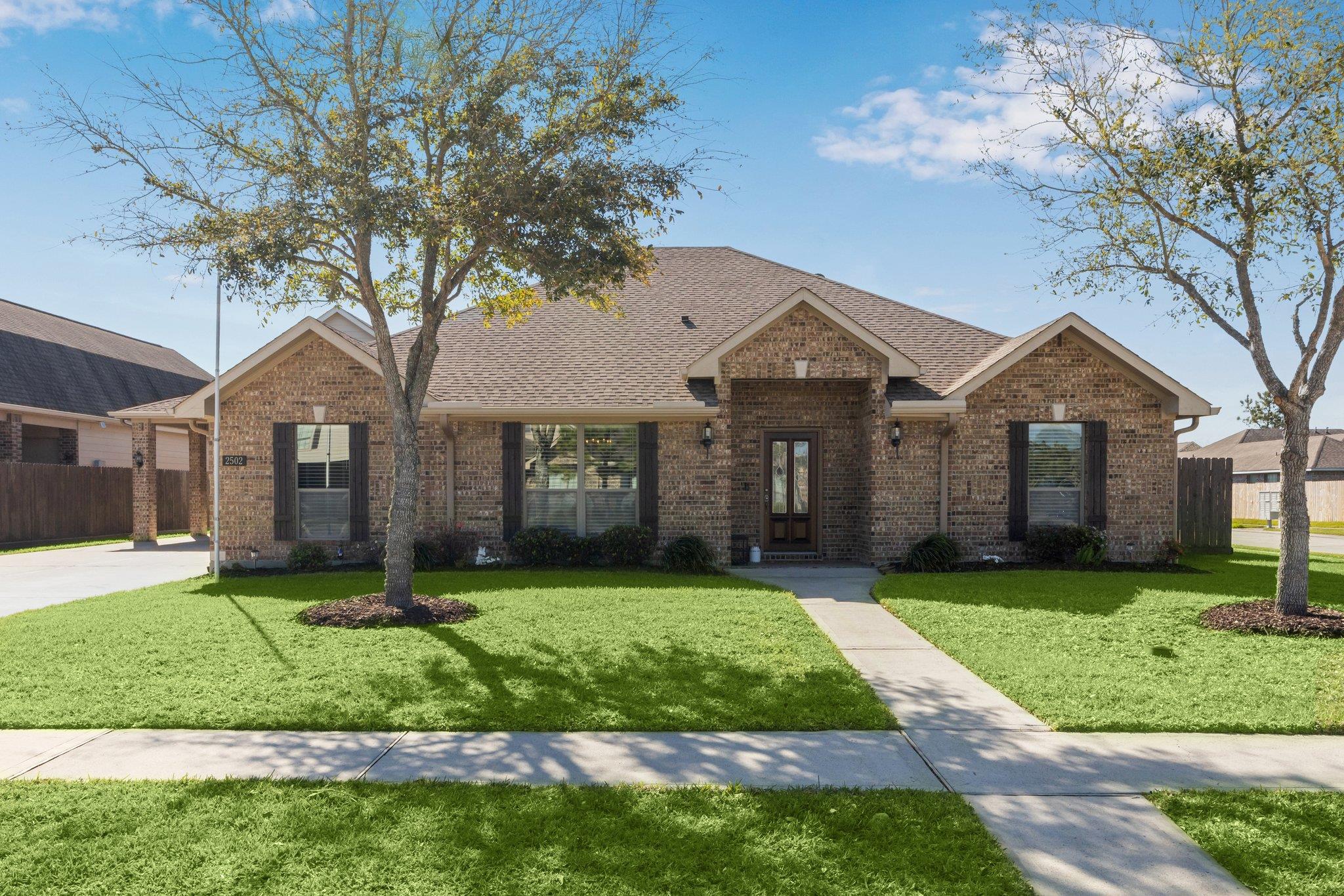 2502 Grey Kirby Dr Property Photo 1