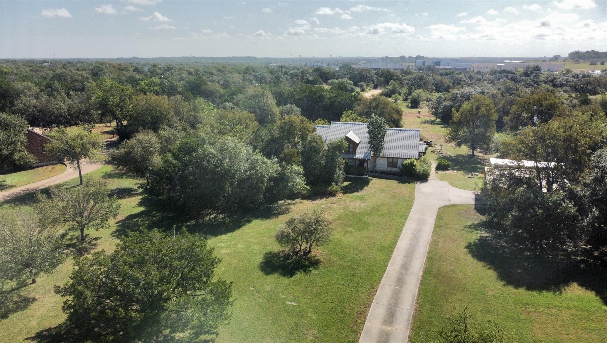 301 Oak Forest Cv Property Photo 7