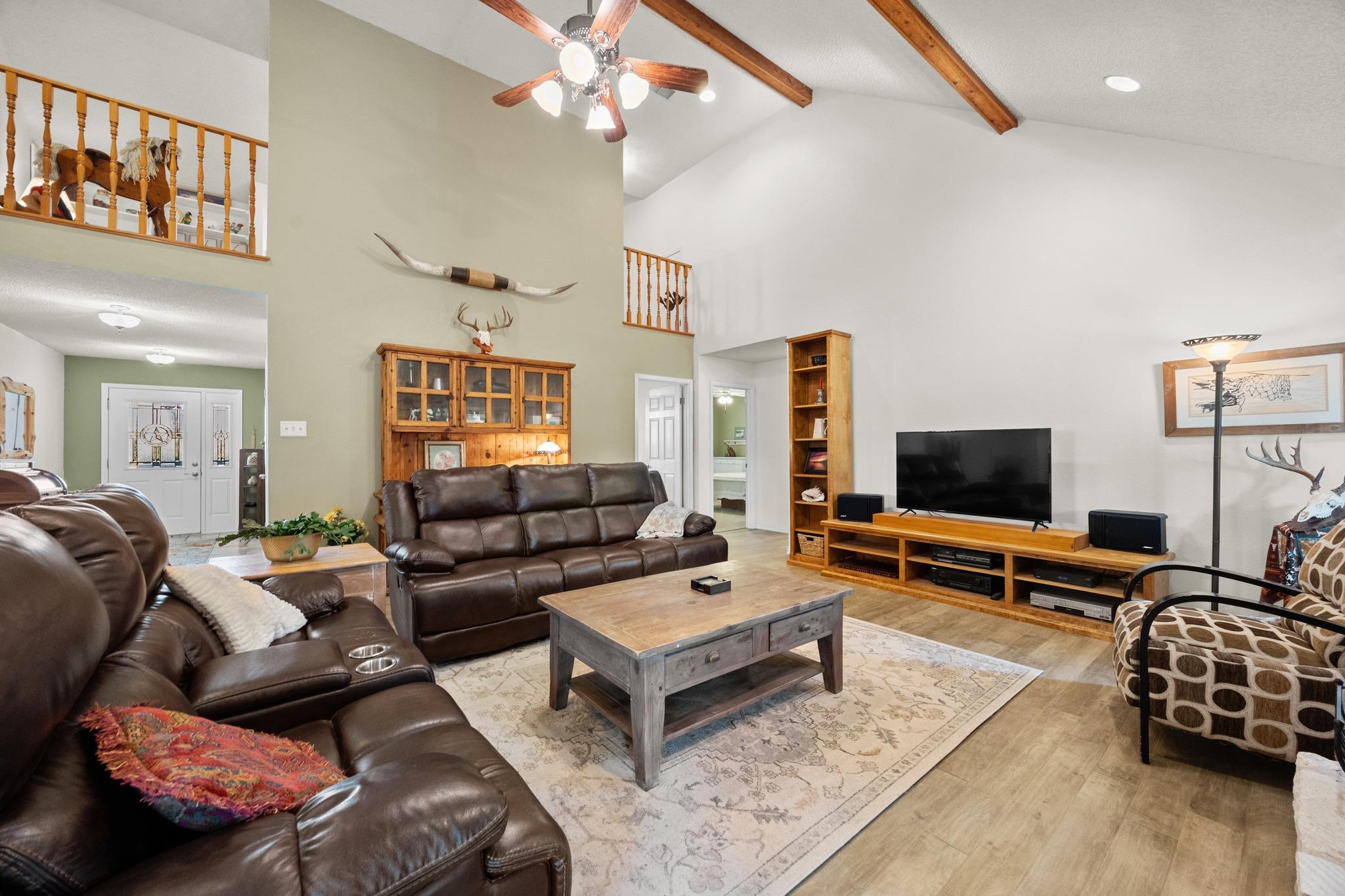 301 Oak Forest Cv Property Photo 13
