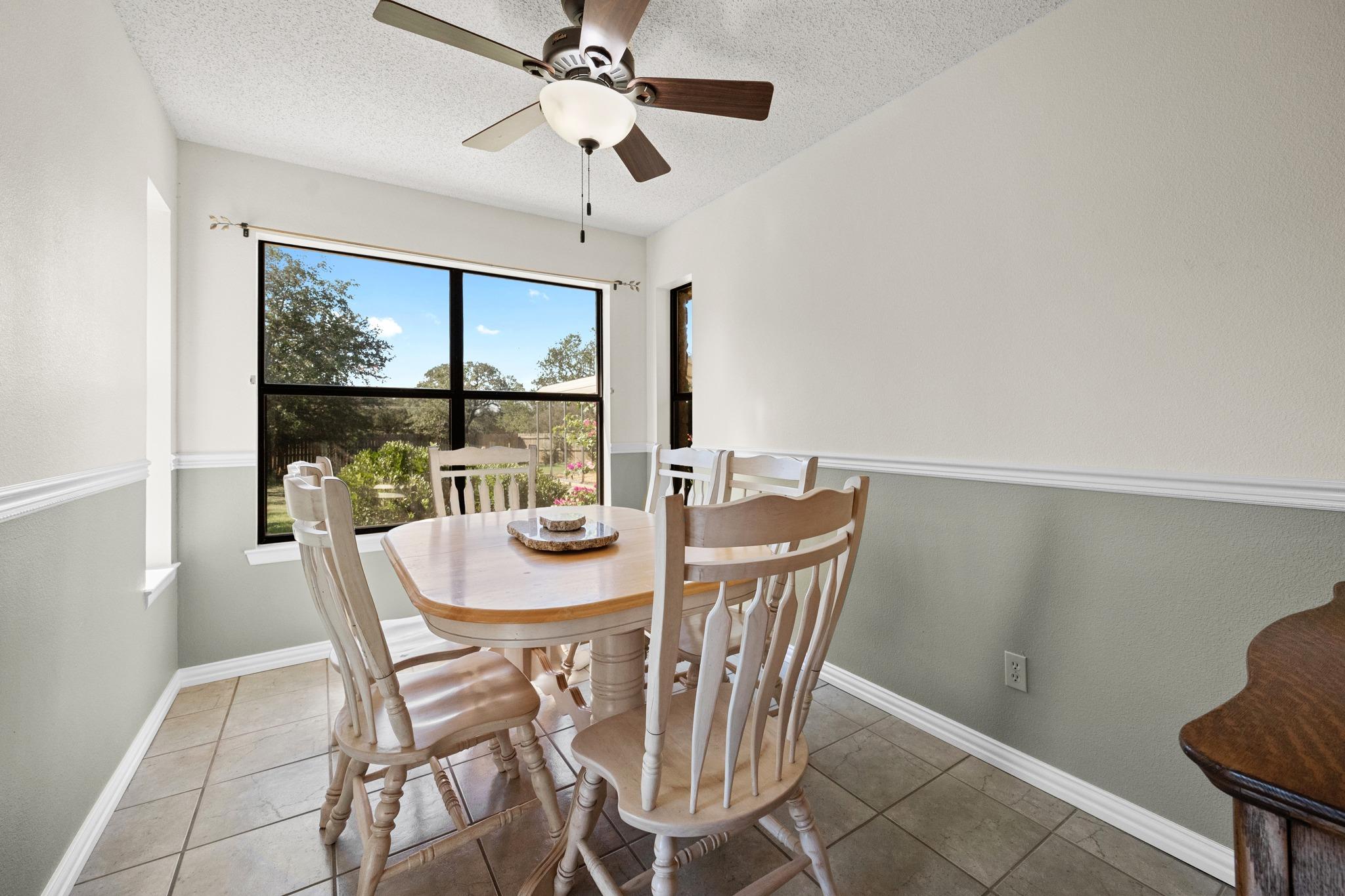301 Oak Forest Cv Property Photo 18