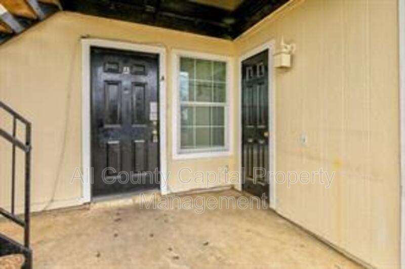 8418 Riverstone Dr #d Property Photo 2