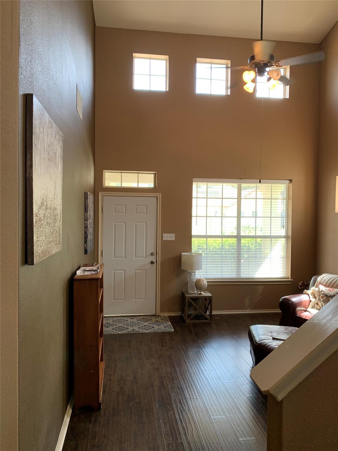 2410 Great Oaks Dr 1002 Property Photo 4