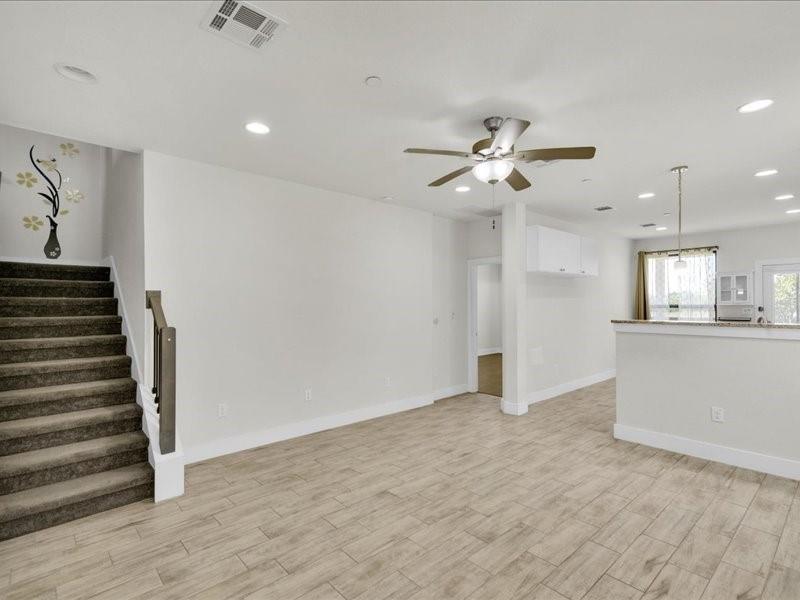 12405 Maypole Bnd ##1203 Property Photo 4