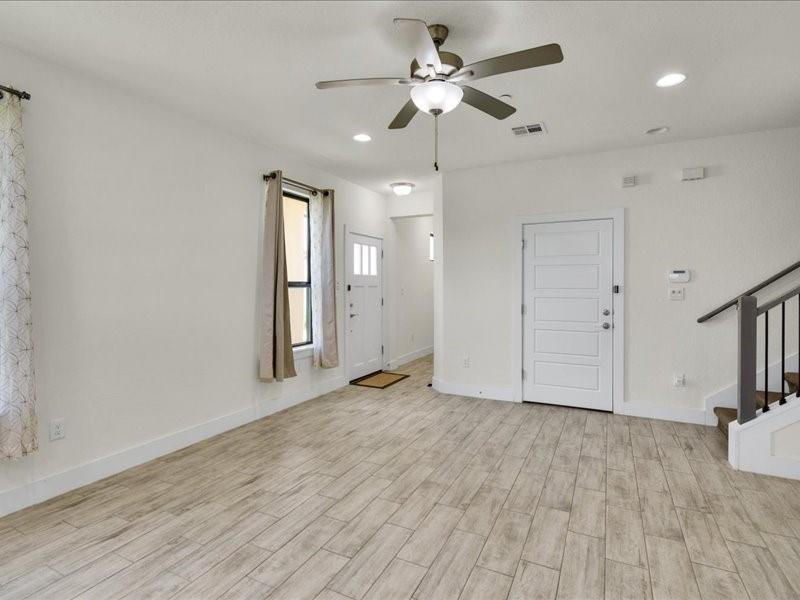 12405 Maypole Bnd ##1203 Property Photo 6