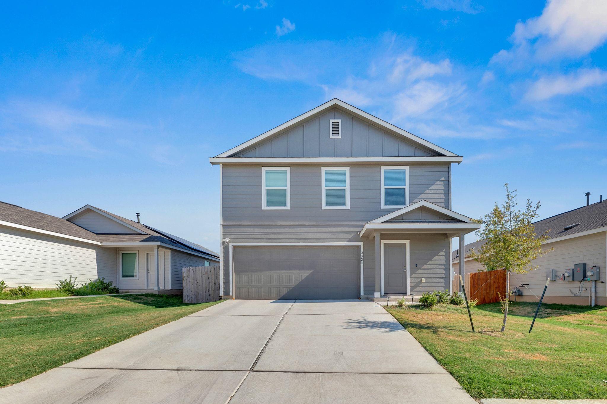 2324 Willkomen Way Property Photo 3