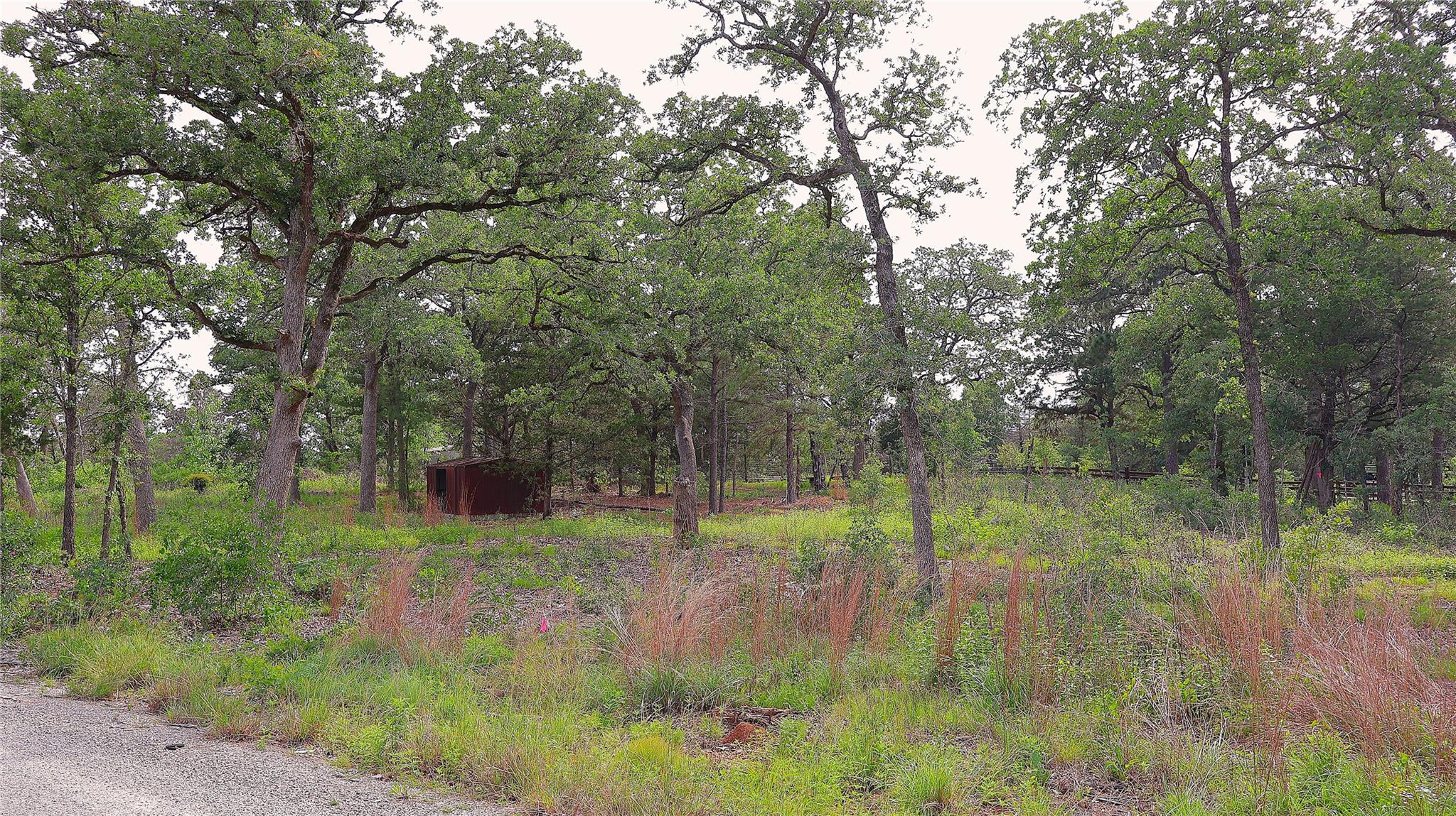 200 Cheyenne Dr Property Photo 24