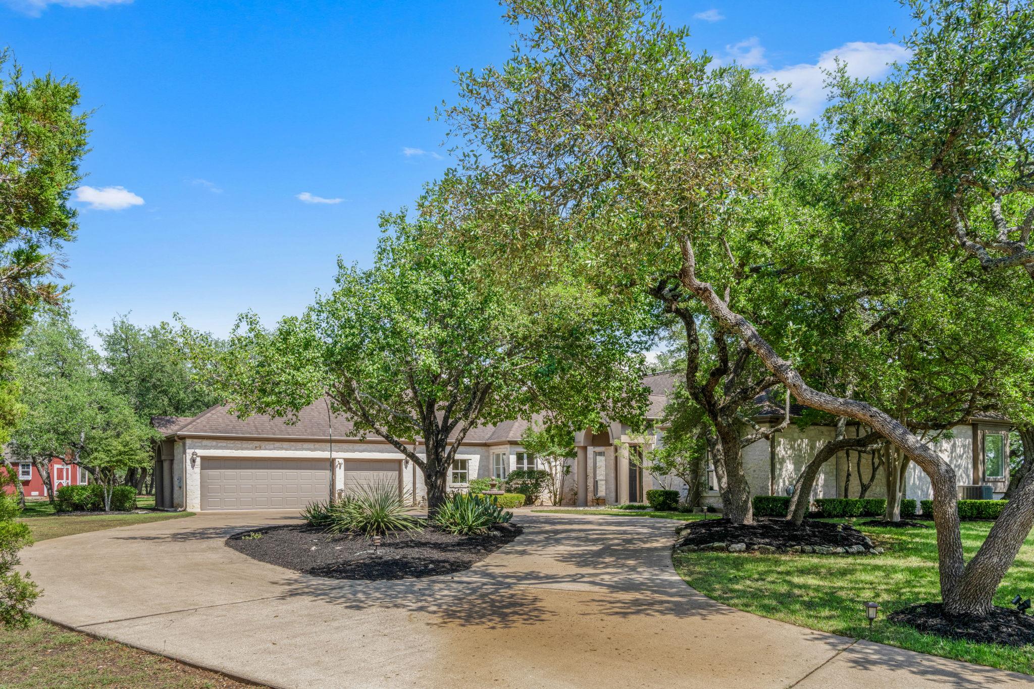 325 Onion Creek Ranch Rd Property Photo