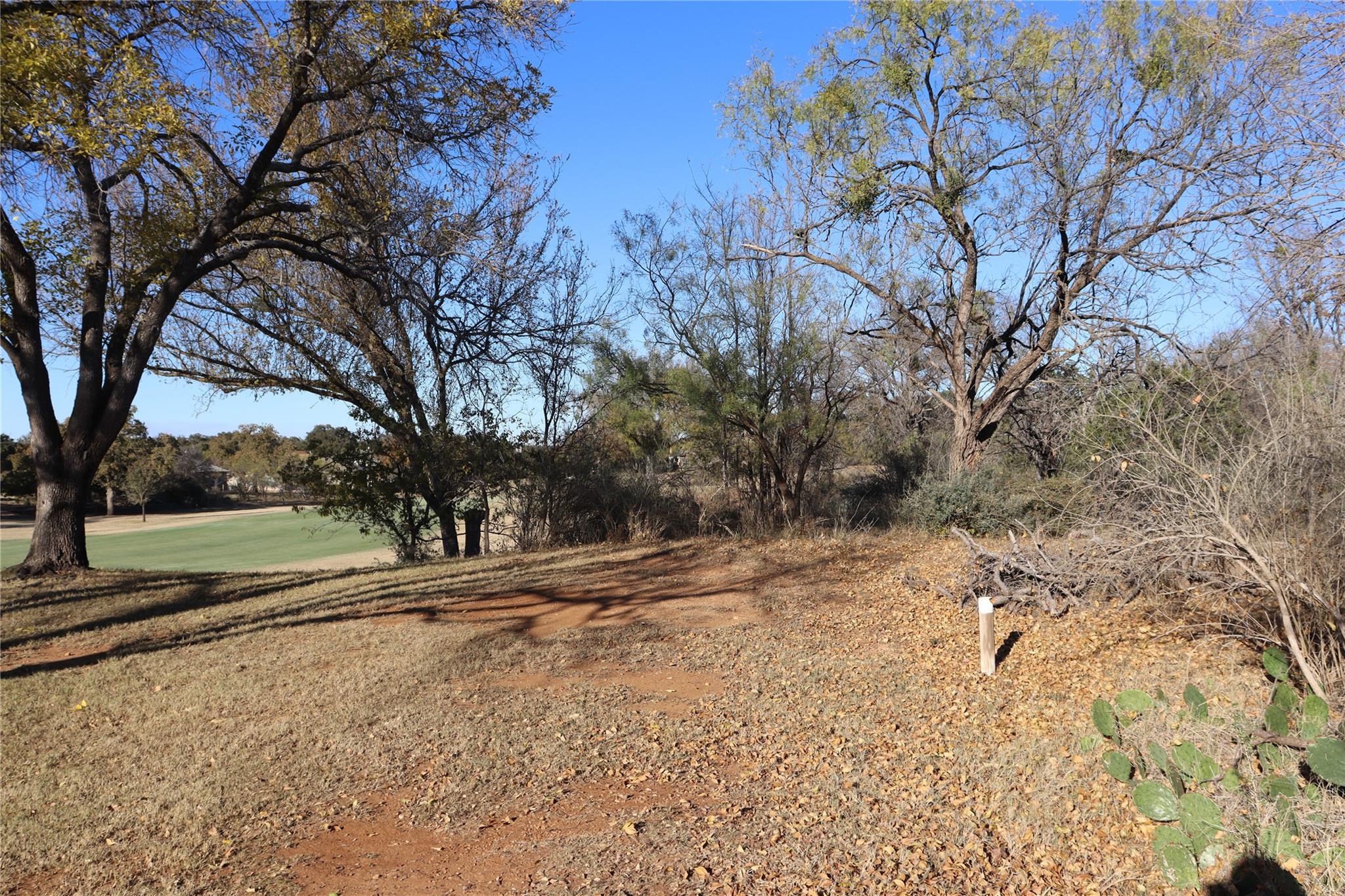 W22046 Quick Turn Property Photo 12