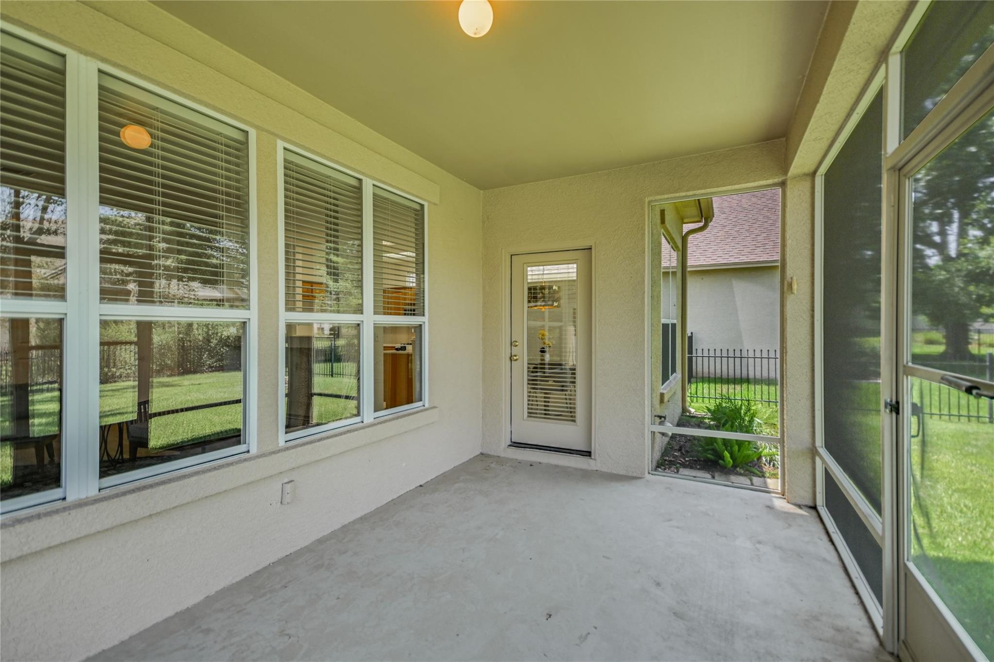 112 Bluebell Dr Property Photo 5