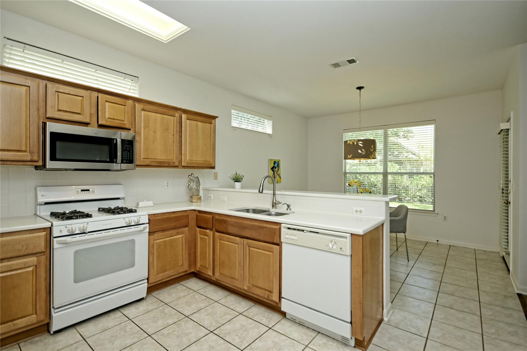 112 Bluebell Dr Property Photo 14