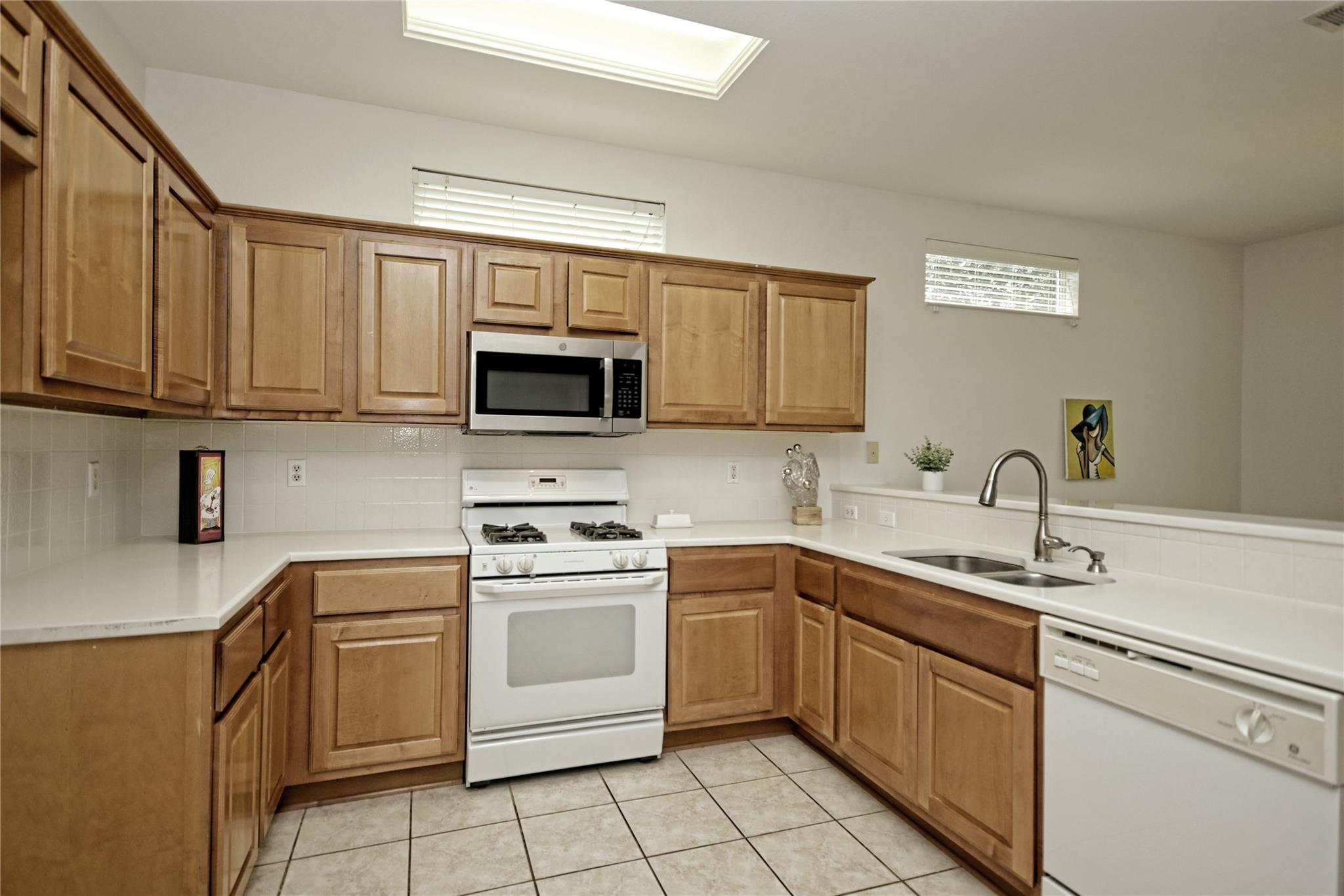 112 Bluebell Dr Property Photo 16