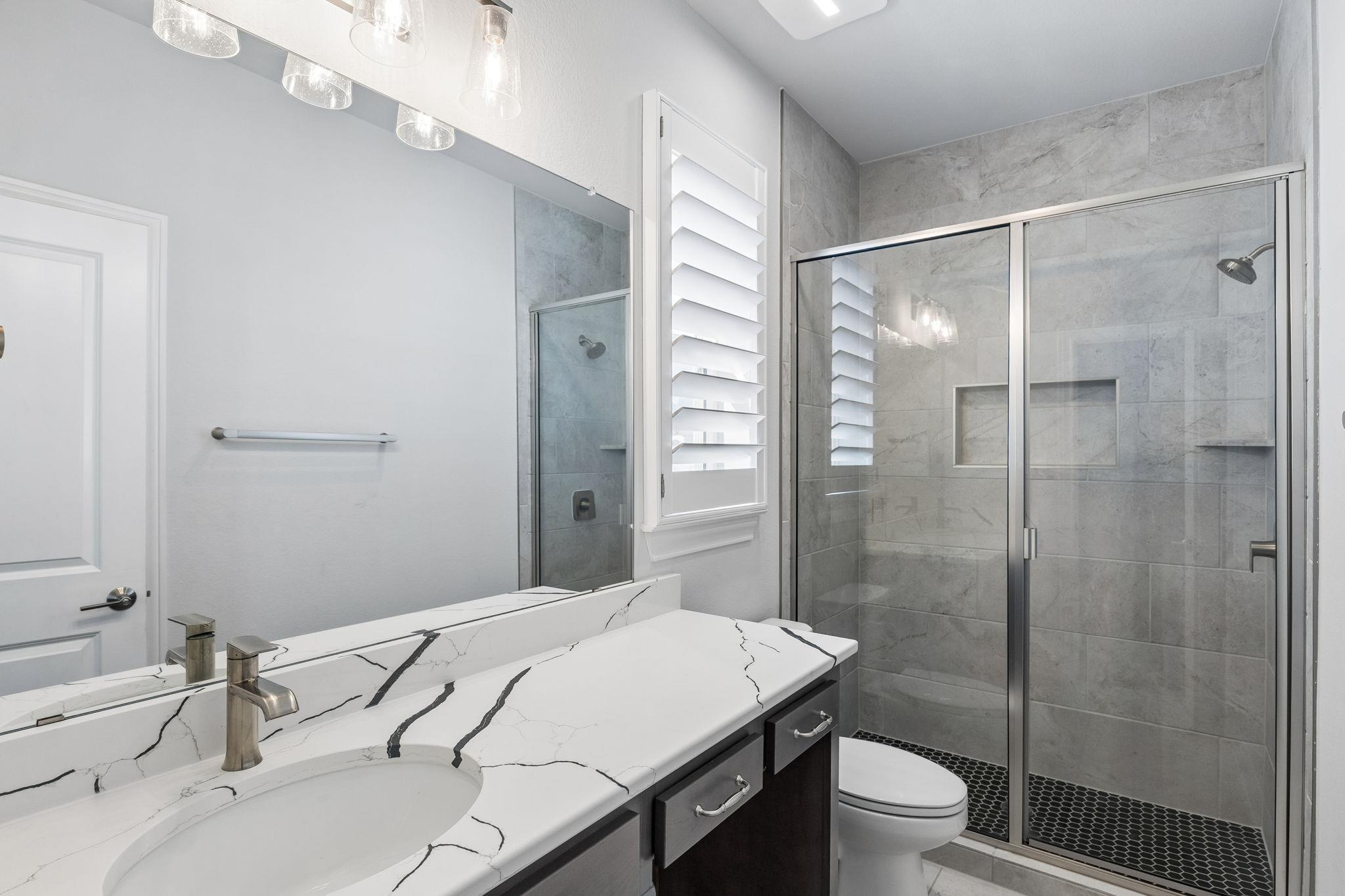 2132 Novara Trl Property Photo 7