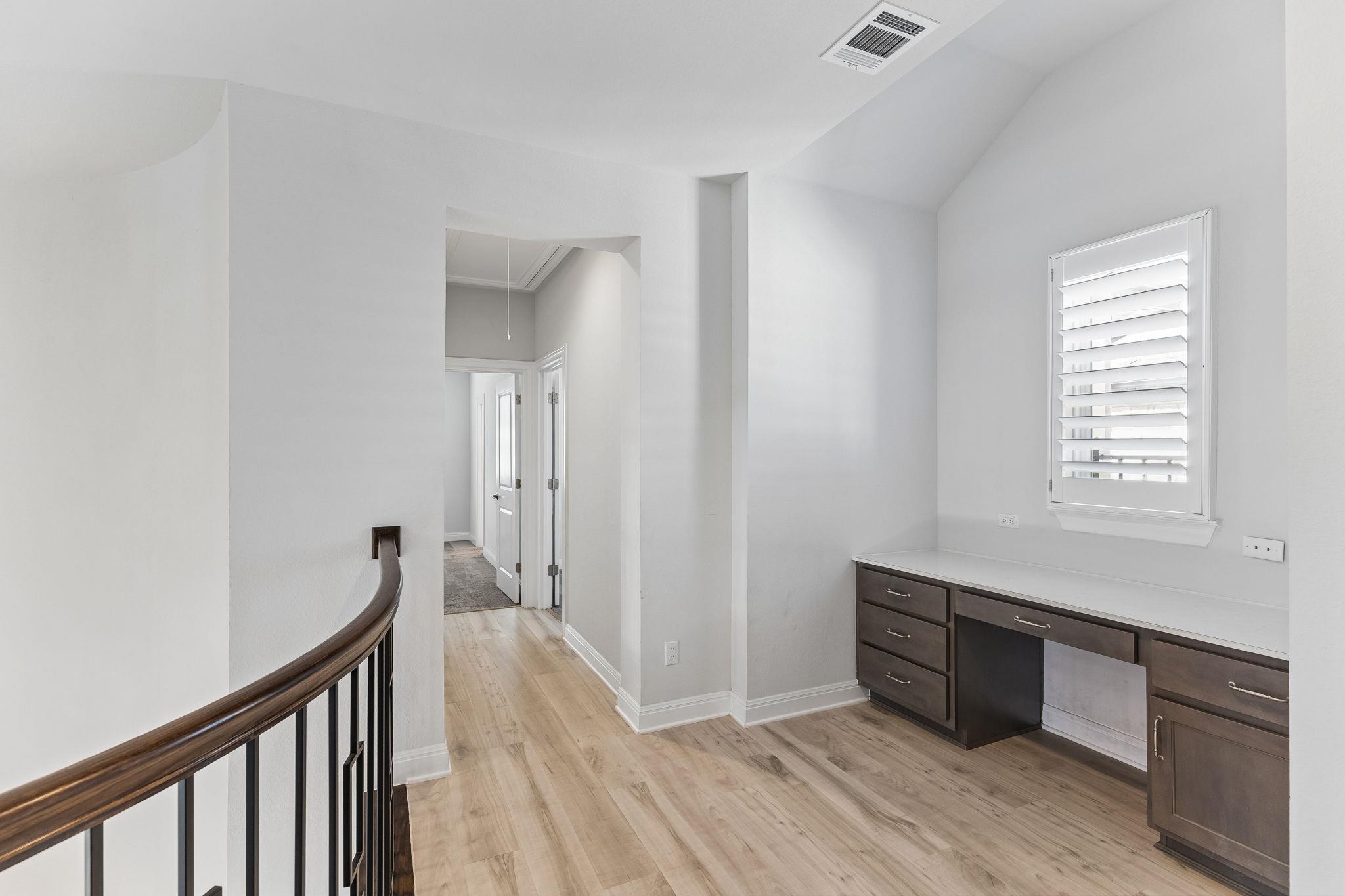 2132 Novara Trl Property Photo 10