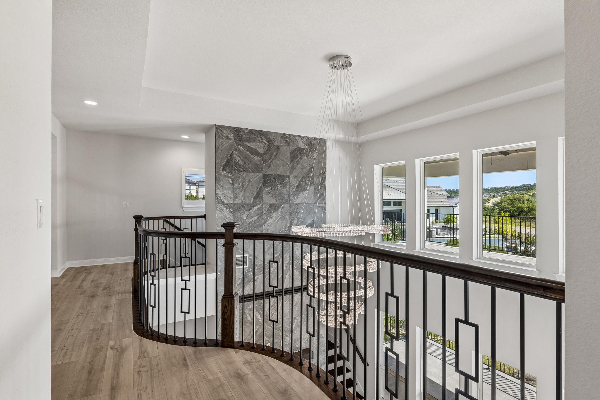 2132 Novara Trl Property Photo 14