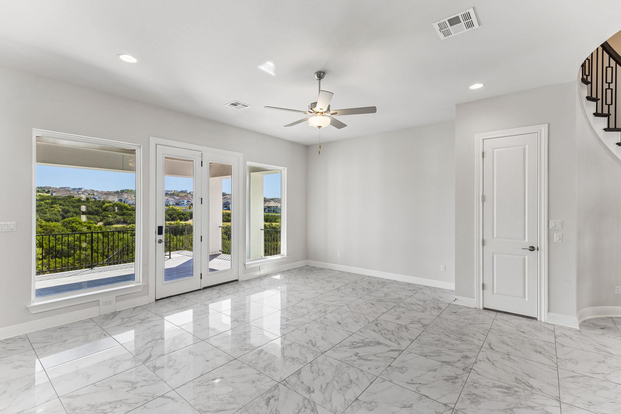 2132 Novara Trl Property Photo 19