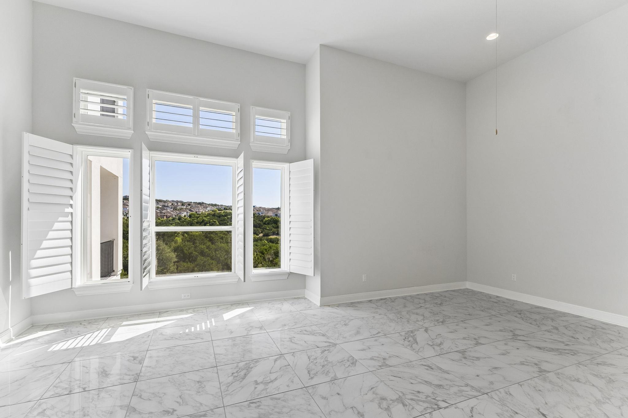2132 Novara Trl Property Photo 28