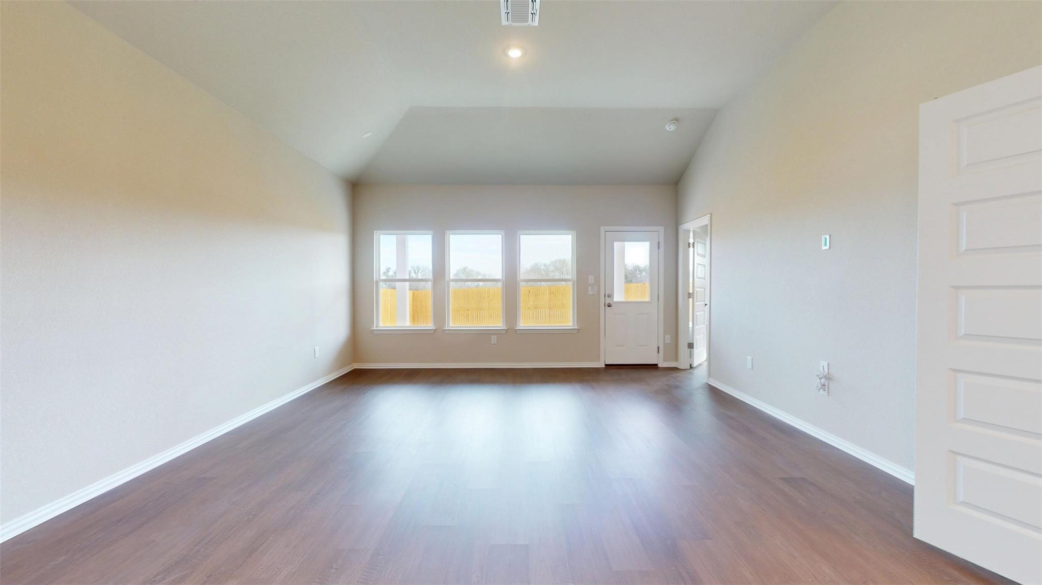 132 Flying Tiger Trl Property Photo 10