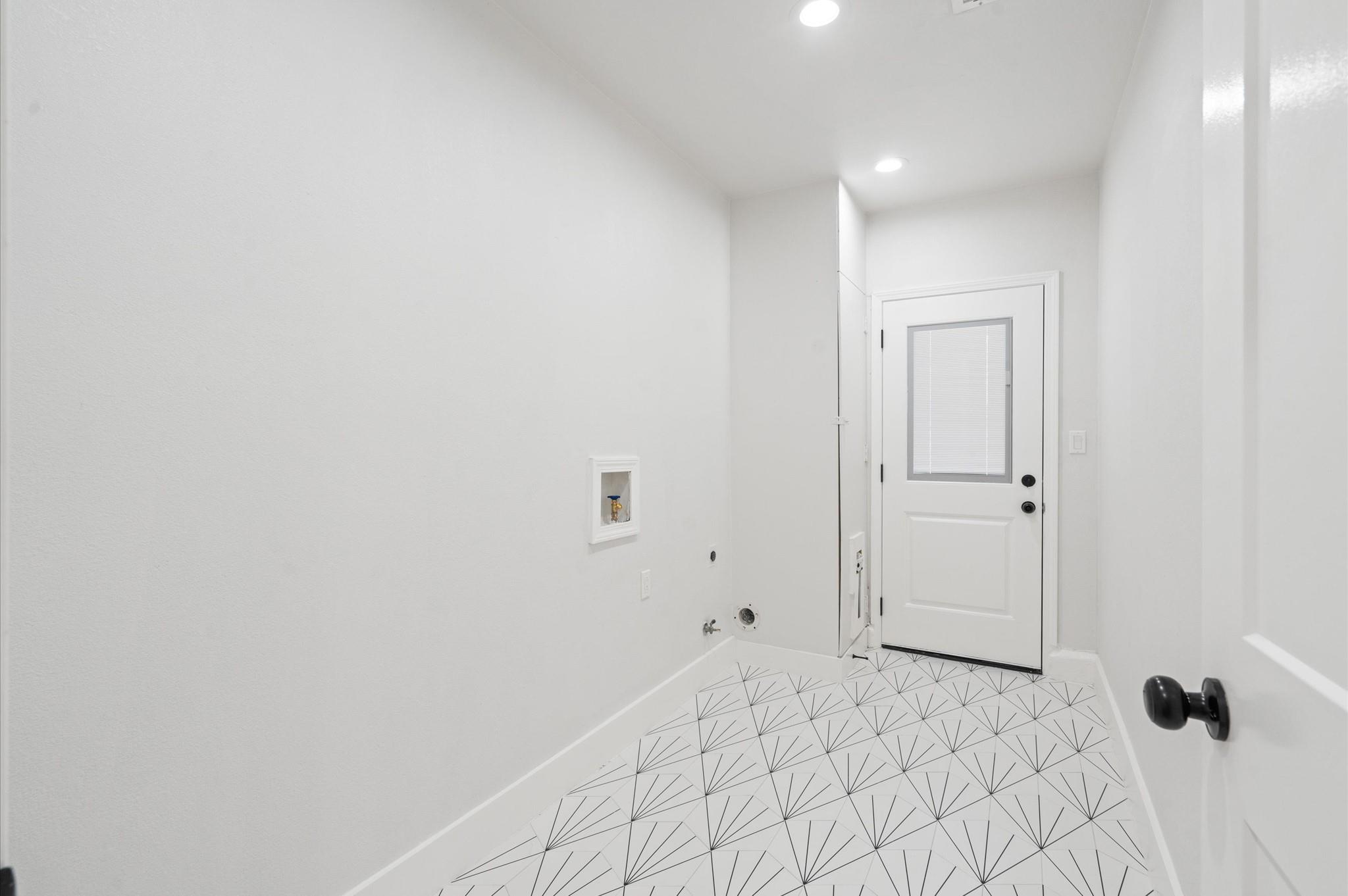 7000 Creedmoor Dr Property Photo 13