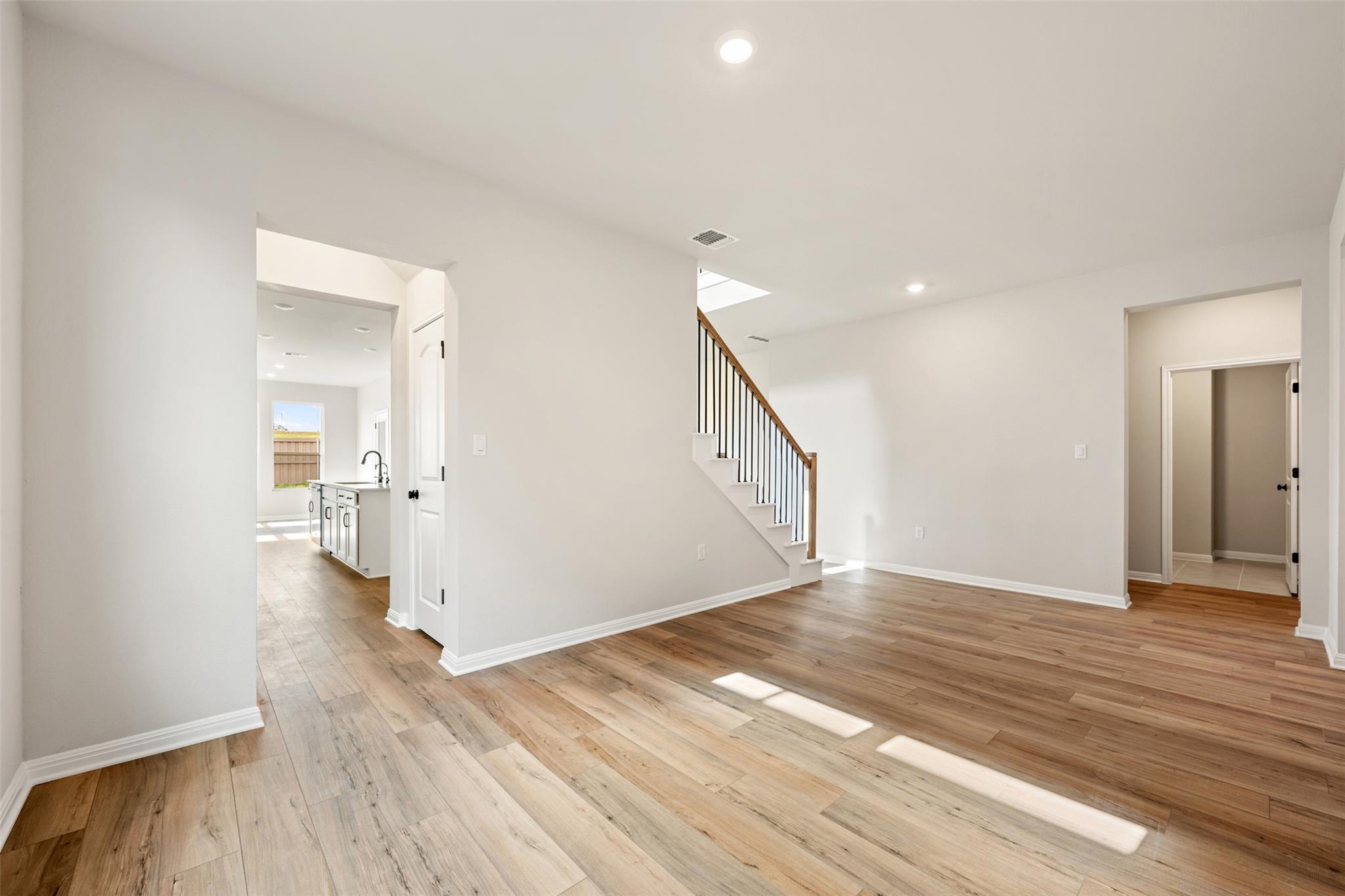 156 Coleto Trl Property Photo 9