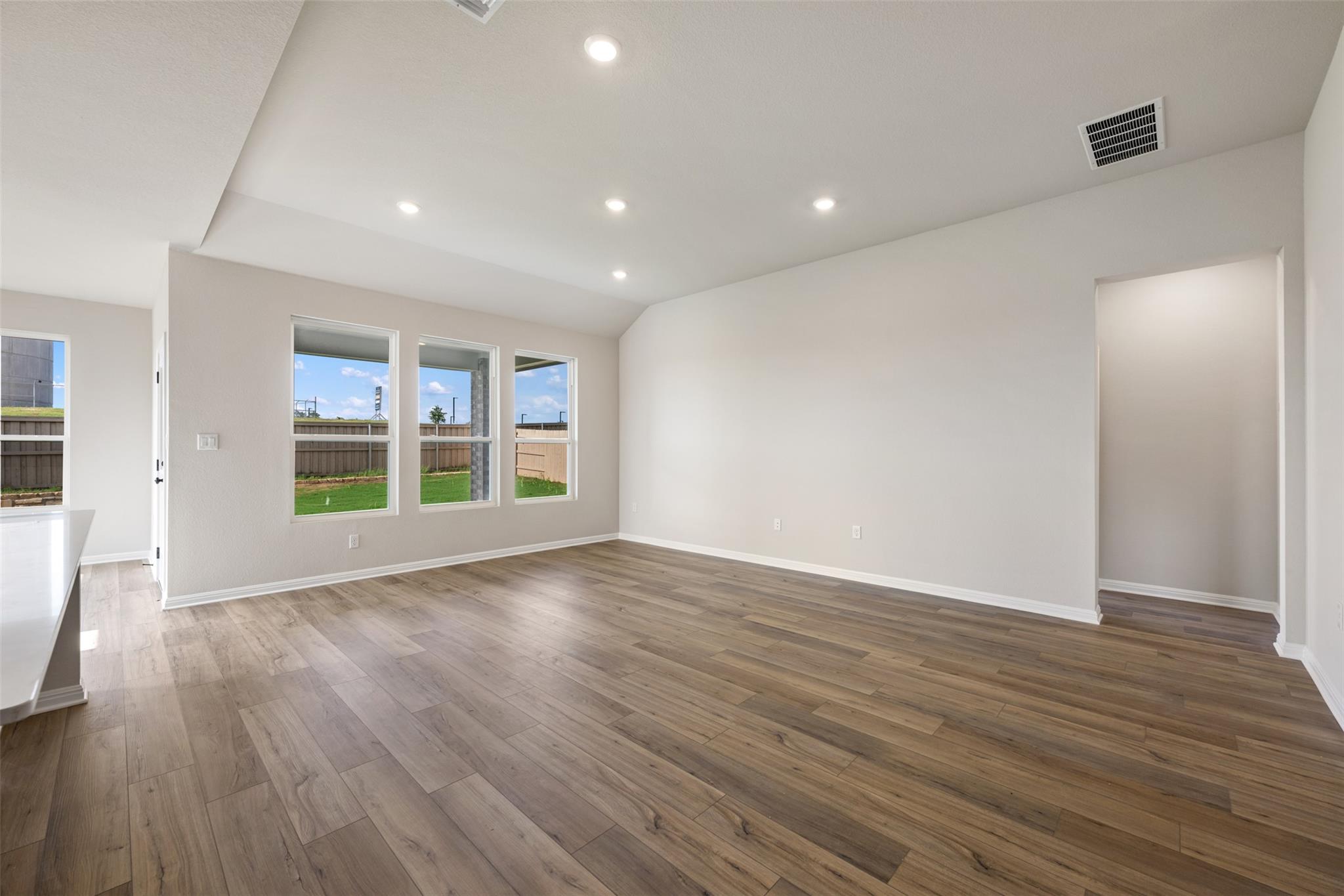 156 Coleto Trl Property Photo 13