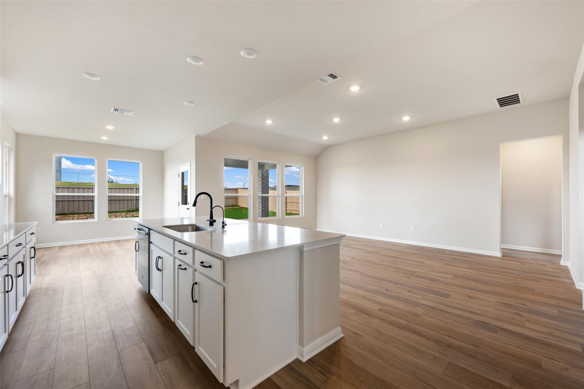 156 Coleto Trl Property Photo 17
