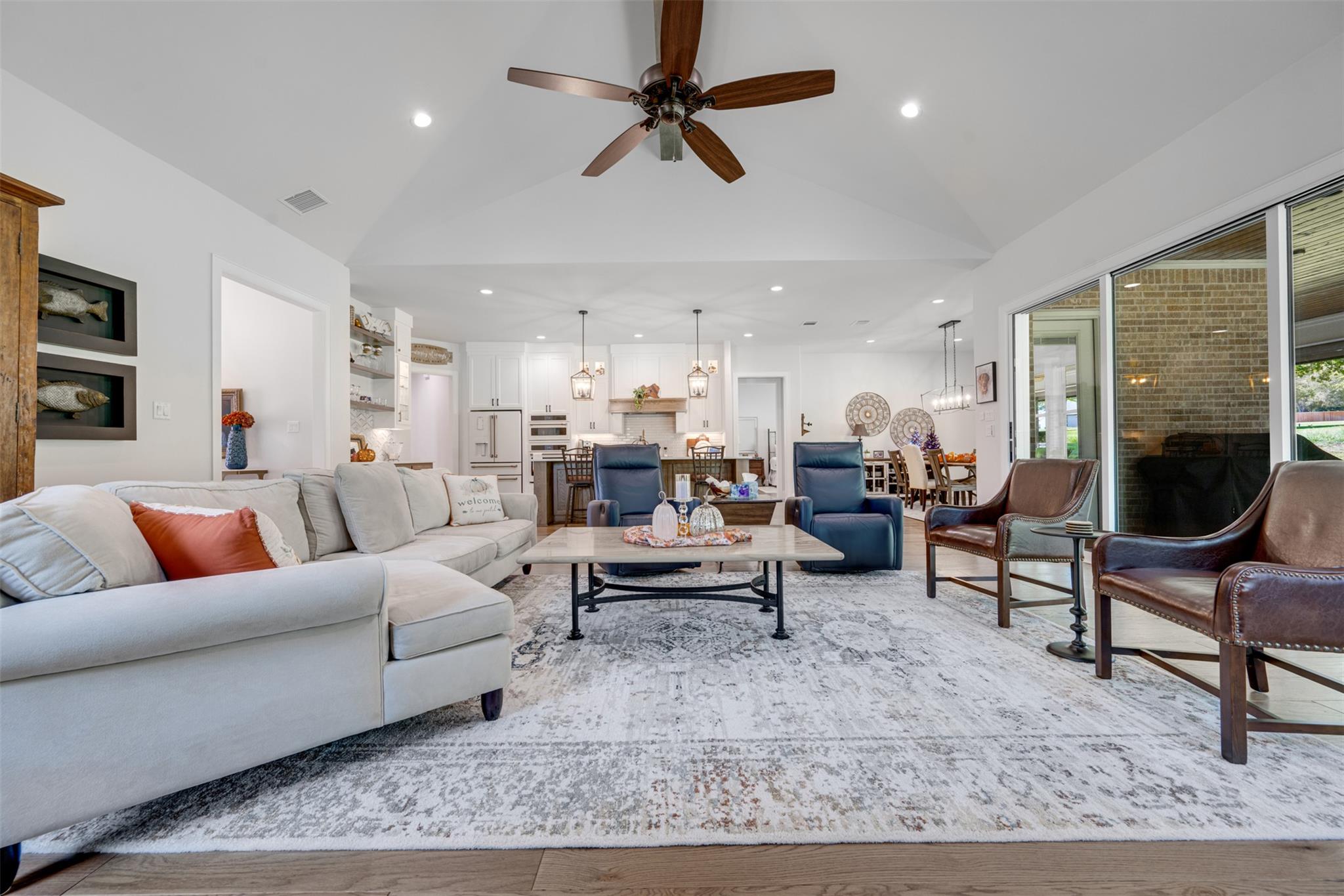 549 Eagles Nest Trl Property Photo 8