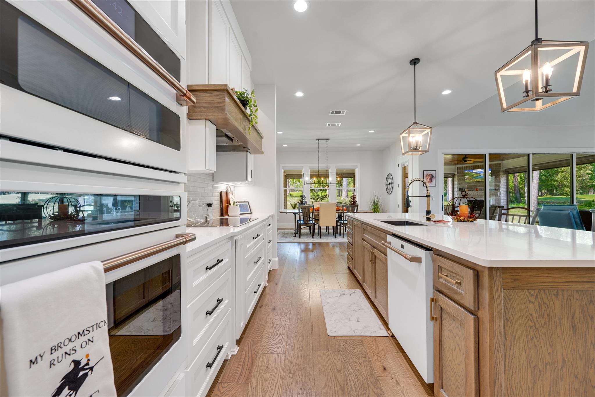 549 Eagles Nest Trl Property Photo 16