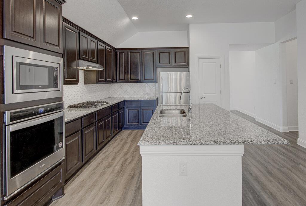 20908 Akbash Ln Property Photo 10
