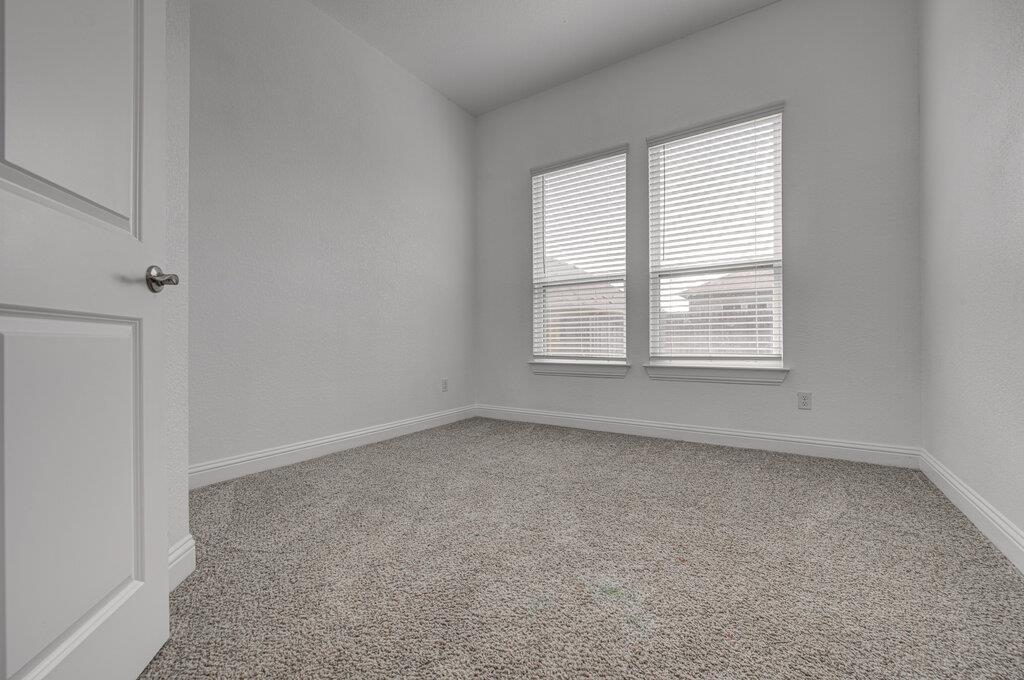 20908 Akbash Ln Property Photo 15