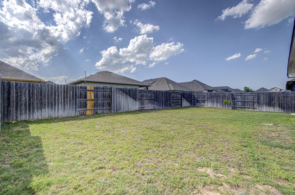 20908 Akbash Ln Property Photo 22
