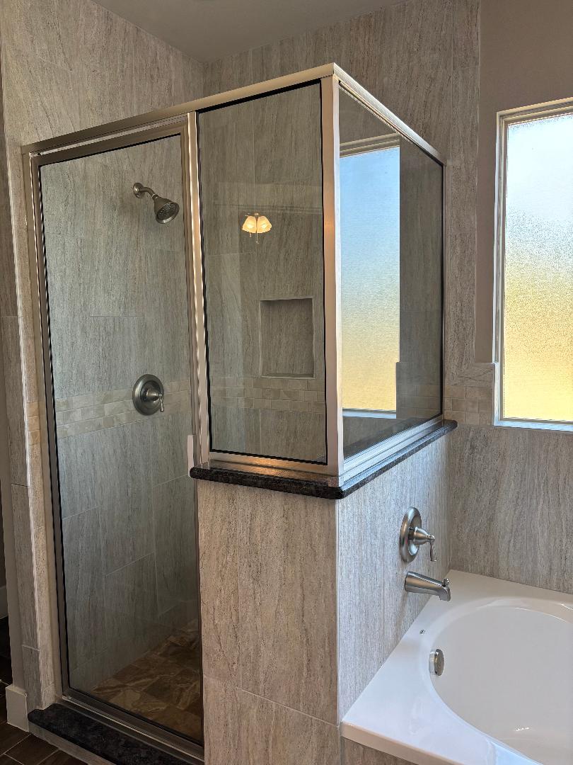 7048022 Property Photo 7