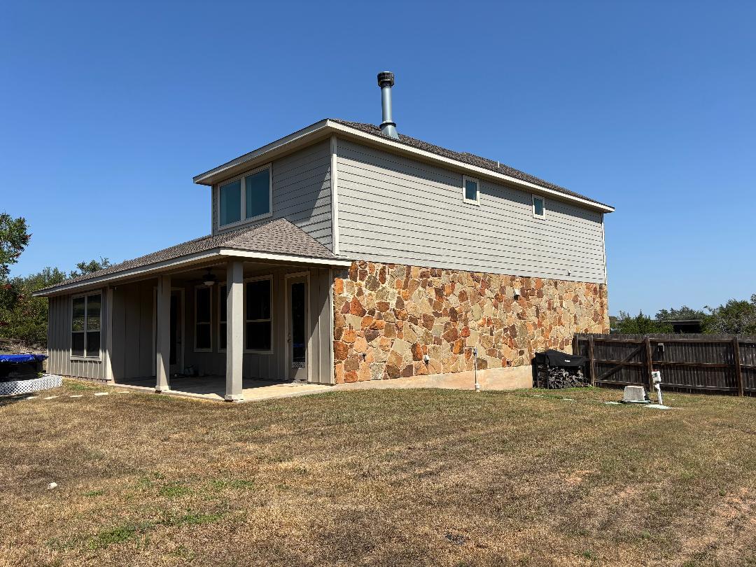 7048022 Property Photo 16