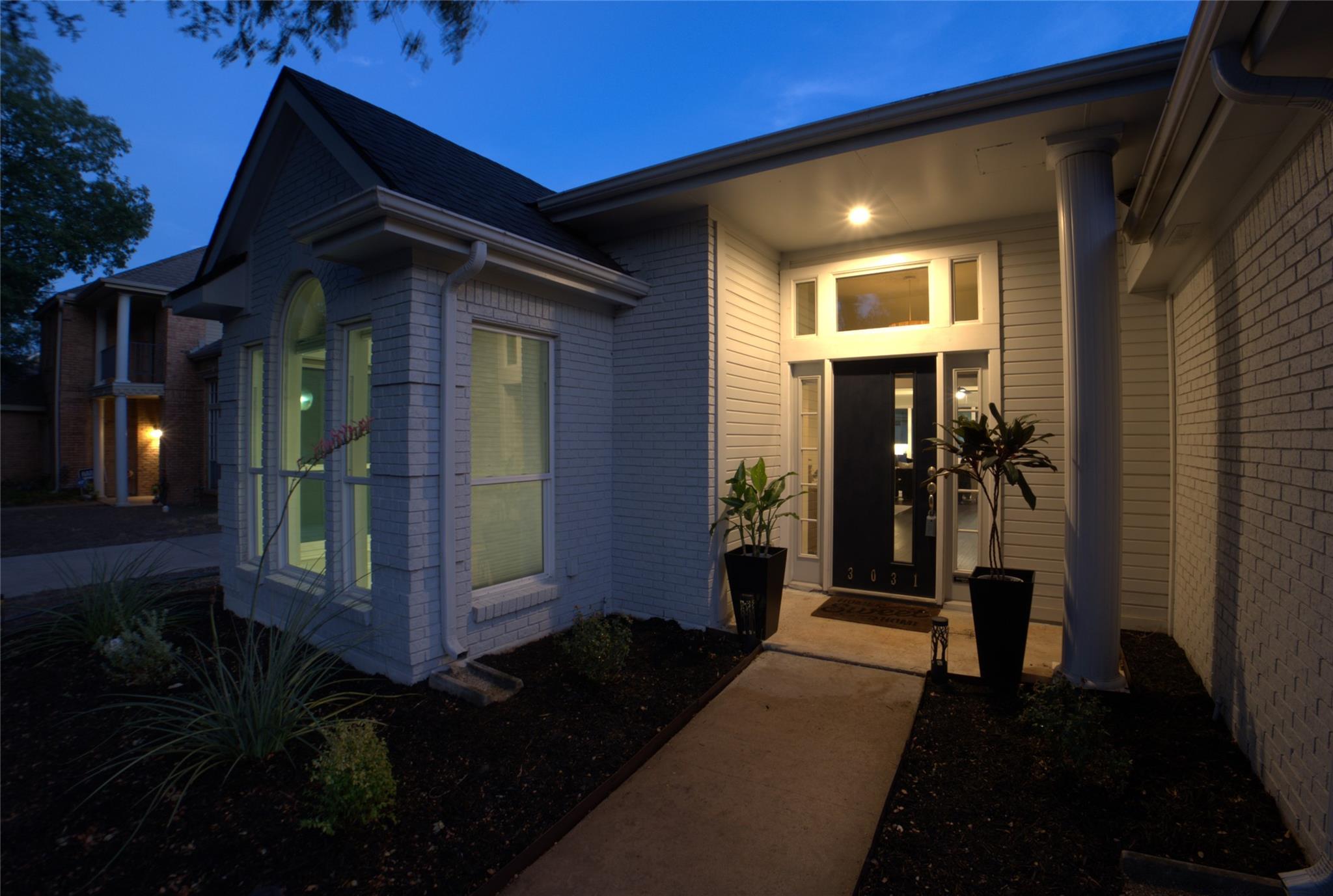 3031 Sesbania Dr Property Photo 3