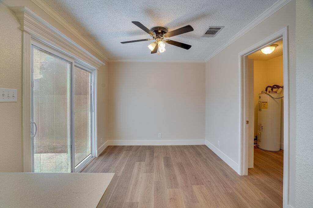 12920 Latchwood Ln Property Photo 5
