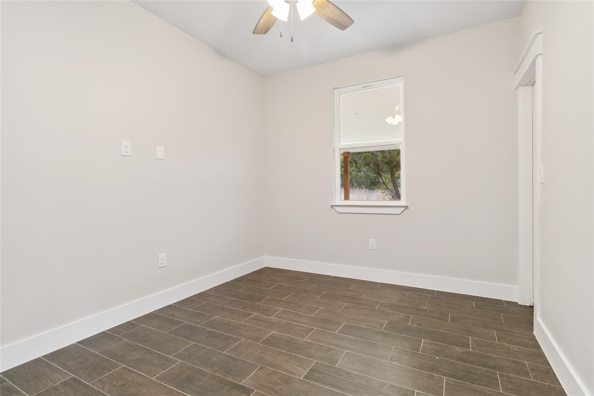 281 Whispering Valley Dr Property Photo 18