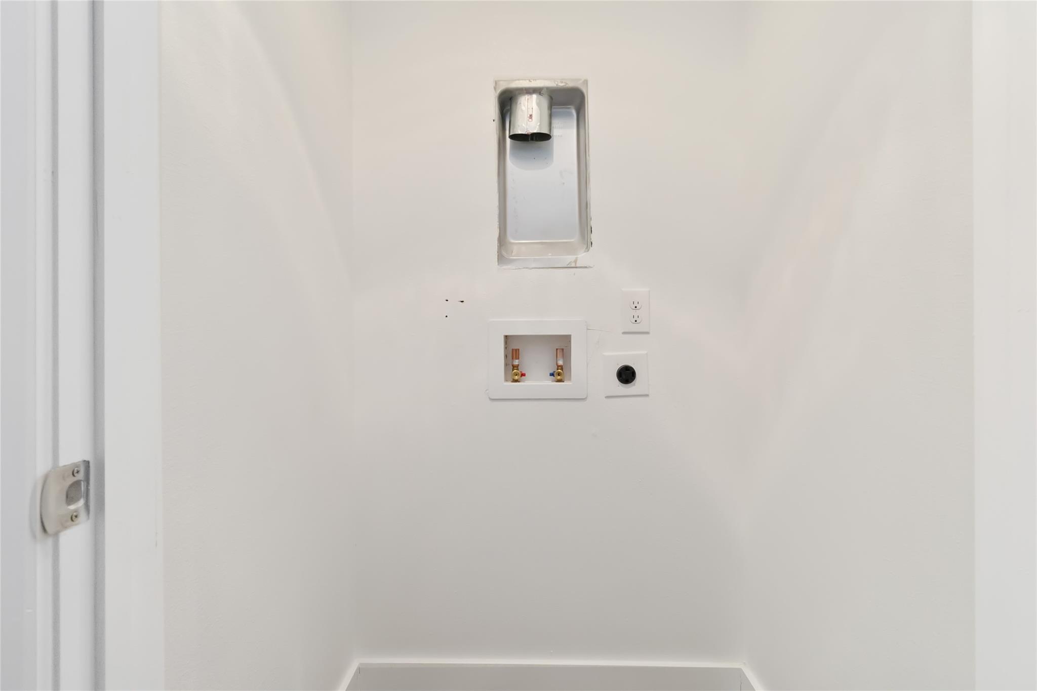 281 Whispering Valley Dr Property Photo 22