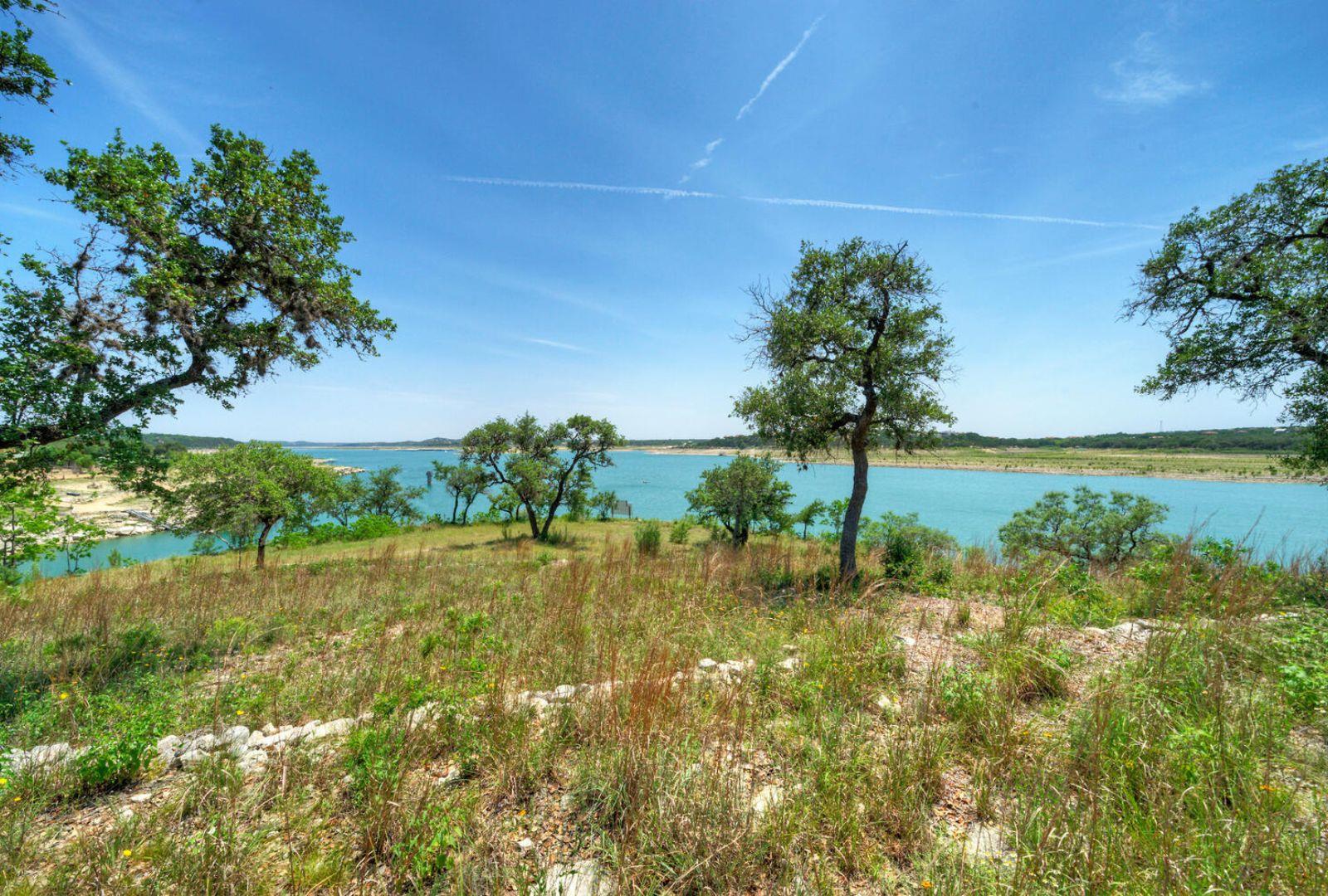 8005 Sharon Rd Property Photo 27