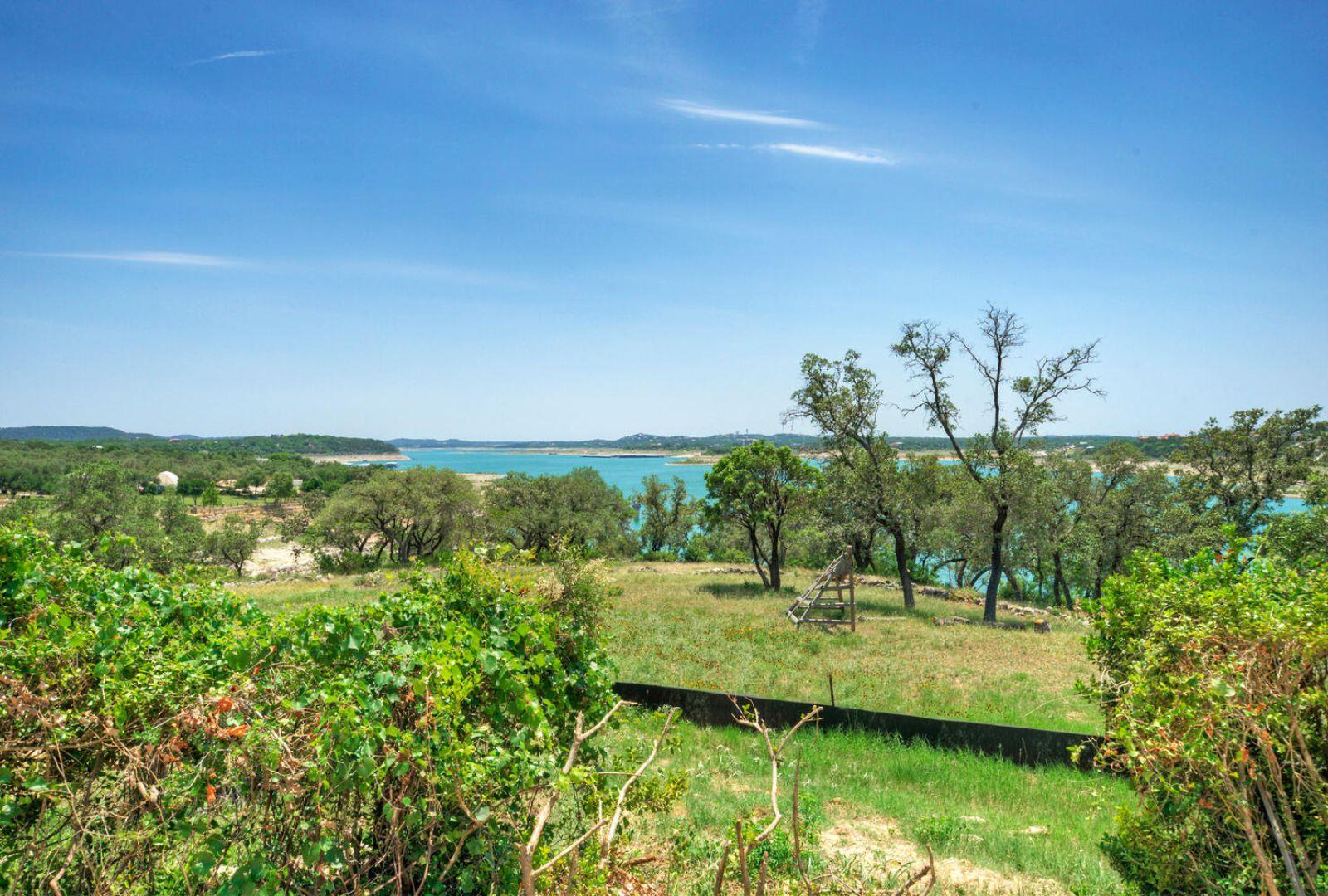 8005 Sharon Rd Property Photo 28