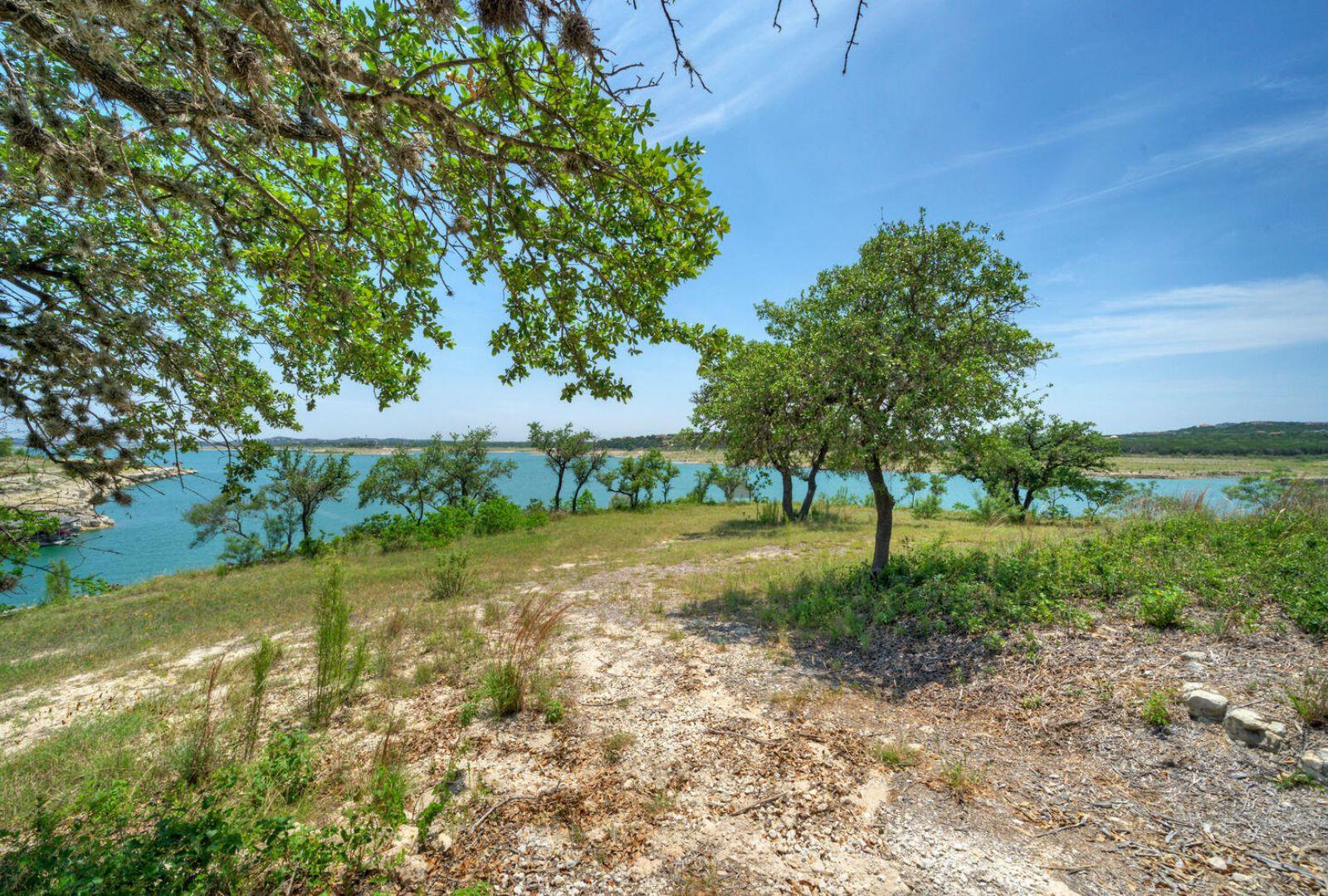 8005 Sharon Rd Property Photo 29