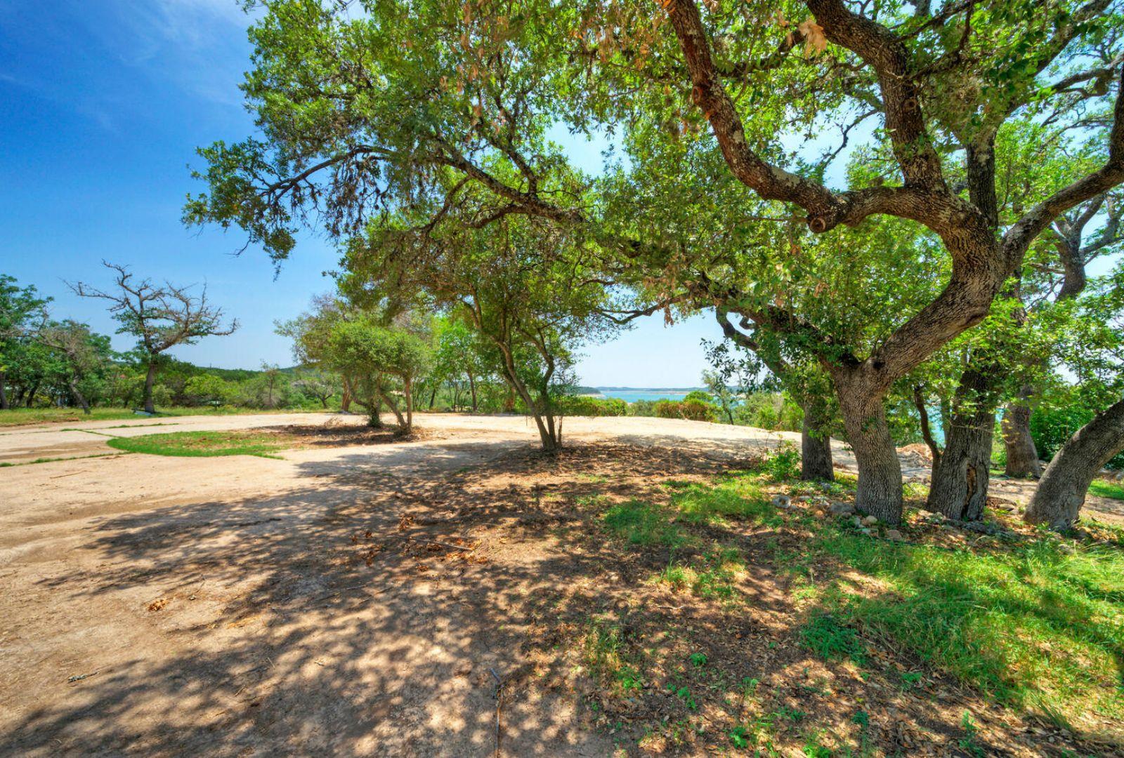 8005 Sharon Rd Property Photo 36