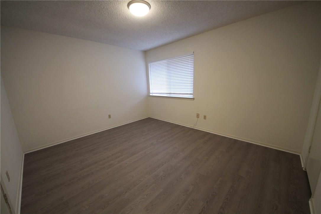 3206 Spaniel Dr Property Photo 10