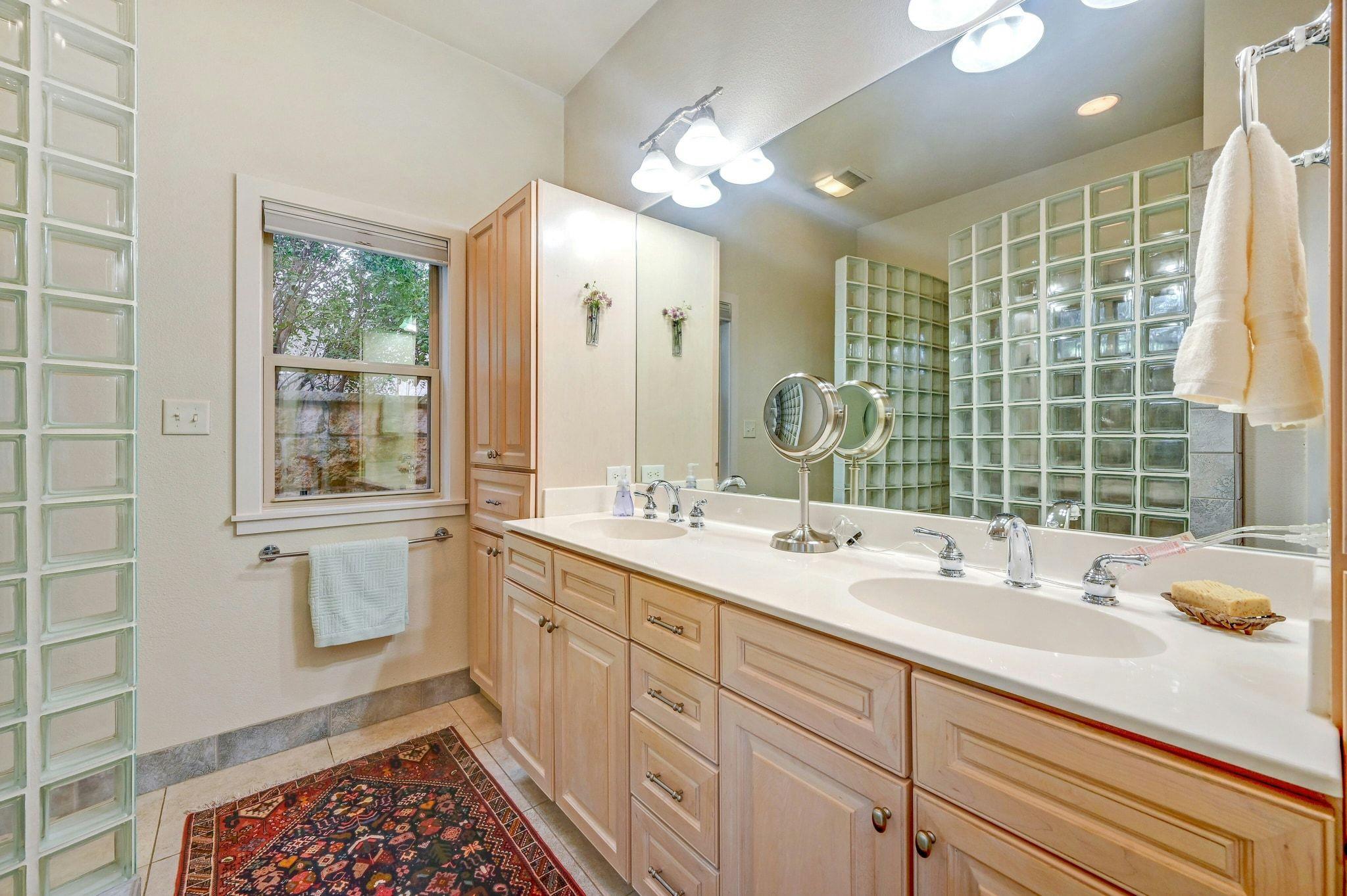2147 Tejas Trail None Property Photo 14