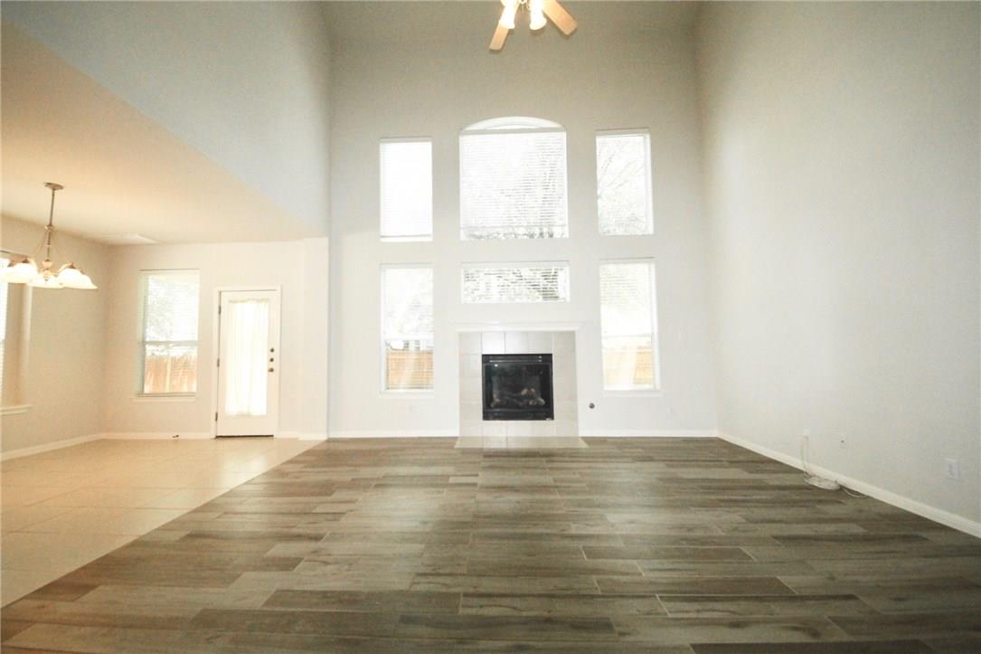 11109 Sandstone Trl Property Photo 4