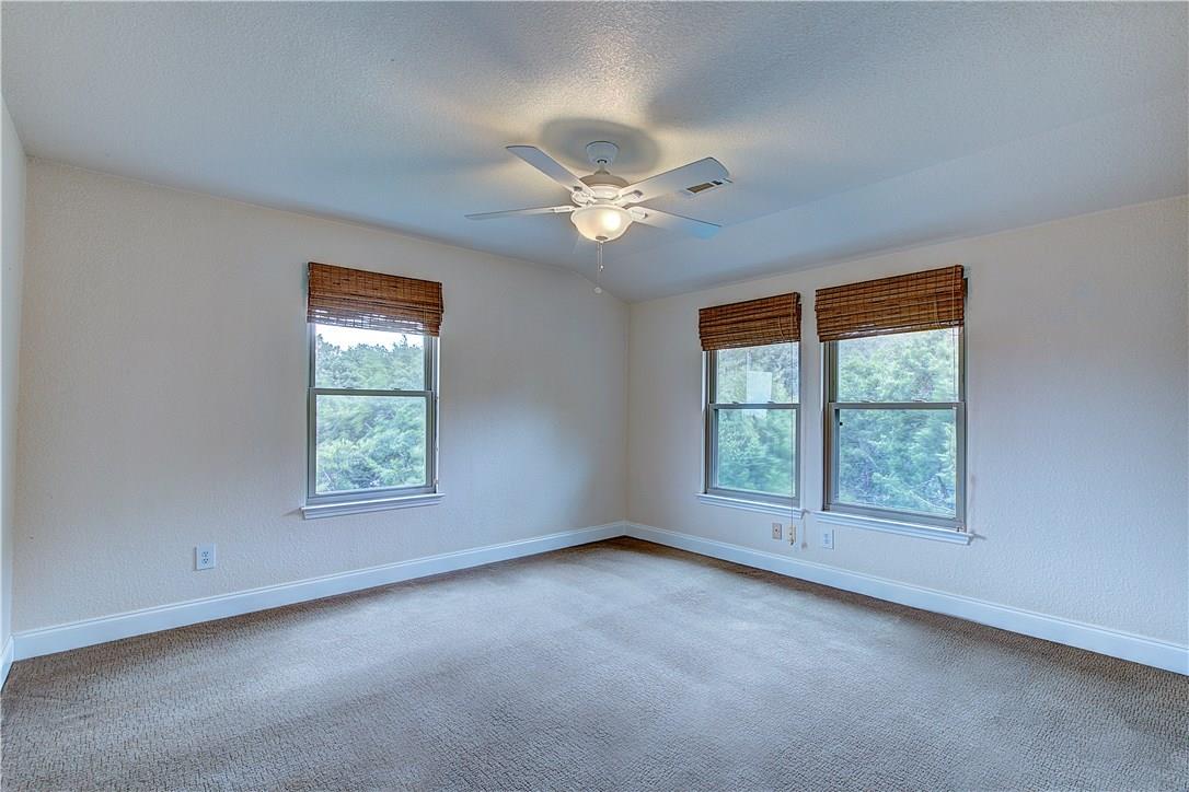 19300 Crosswind Cir Property Photo 24