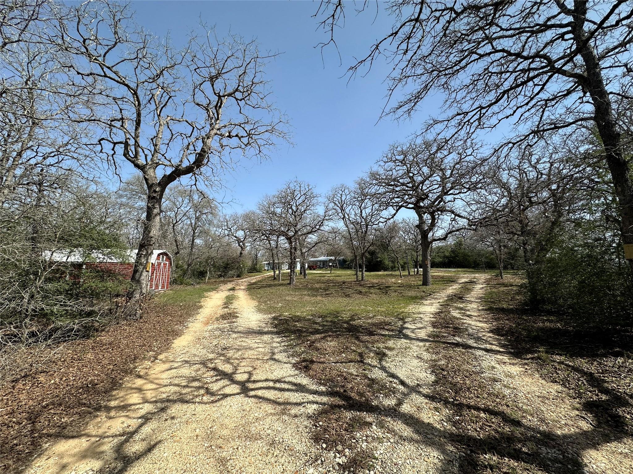 1218 Private Road 3063 Rd Property Photo 3