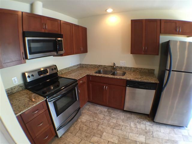 2800 Cole St 203c Property Photo 6