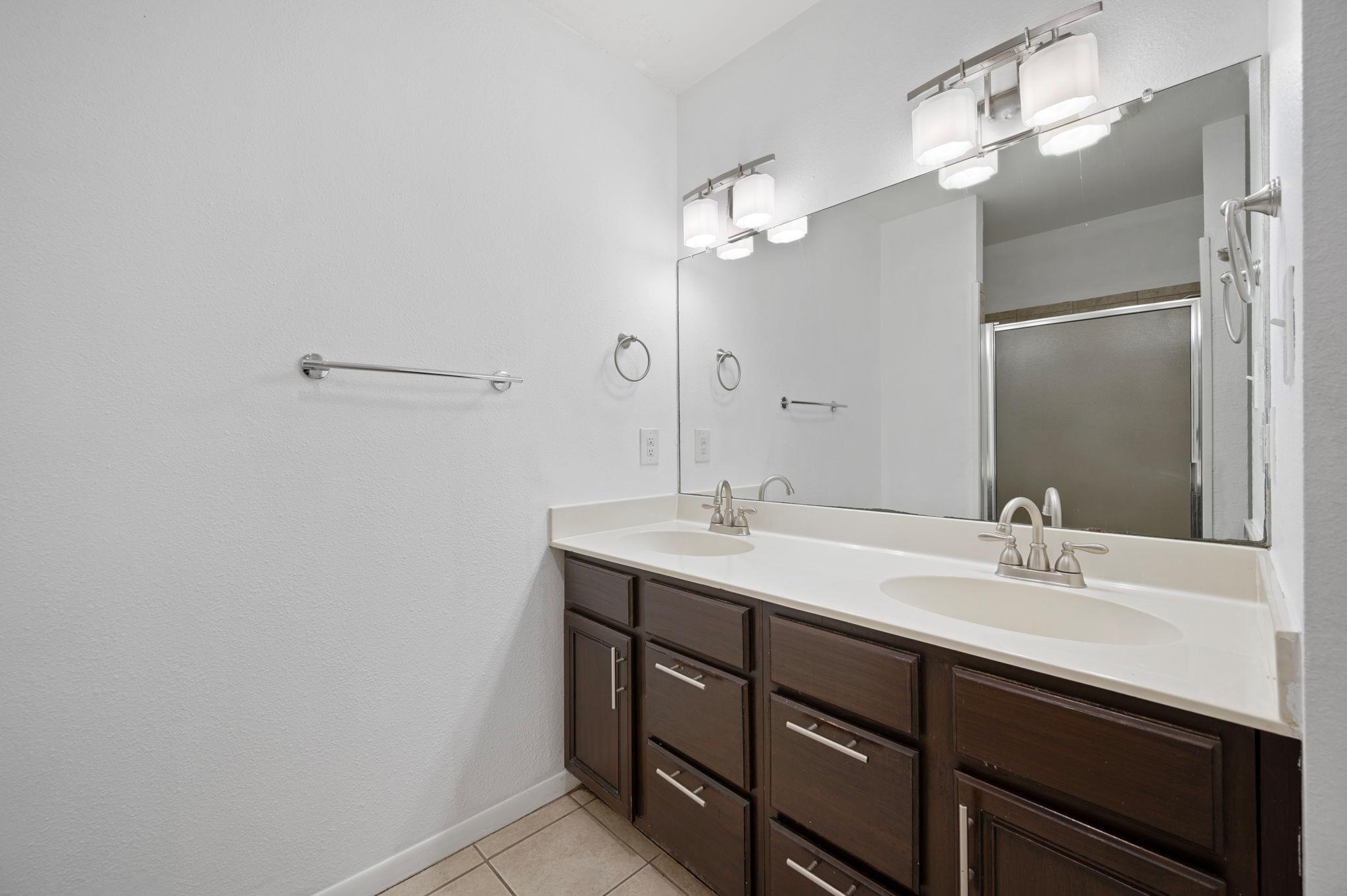 112 River Hills Dr Property Photo 19
